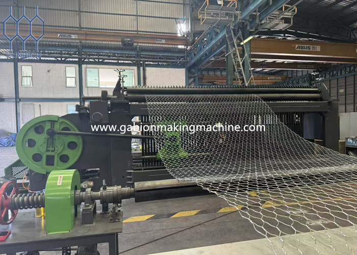 Últimos blogs de la empresa sobre Galvanized Wire vs PVC-Coated Wire: What Should Buyers Check Before Selecting a Gabion Machine?
