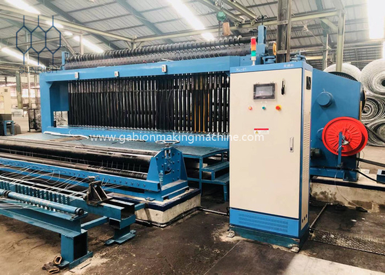 comprar Alambre cubierto PVC galvanizado del SOLDADO ENROLLADO EN EL EJÉRCITO de Gabion Mesh Machine With 4.0m m para 4000m m Fabricación en línea