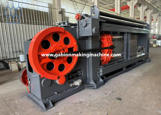 comprar Sistema de control PLC de la máquina de fabricación automática de gabión recubierta de PVC Fabricación en línea