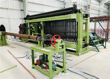 La máquina que arrolla del alambre completamente automático, control del PLC de la máquina de la malla de 100x120m m Gabion simple instala